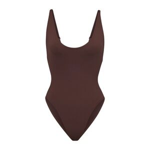 NWT SKIMS scoop neck one piece in cocoa